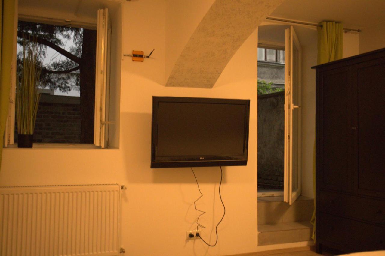 Brilliant Souterrain Apt. - Prater Amuesement Park Apartment Vienna Exterior photo